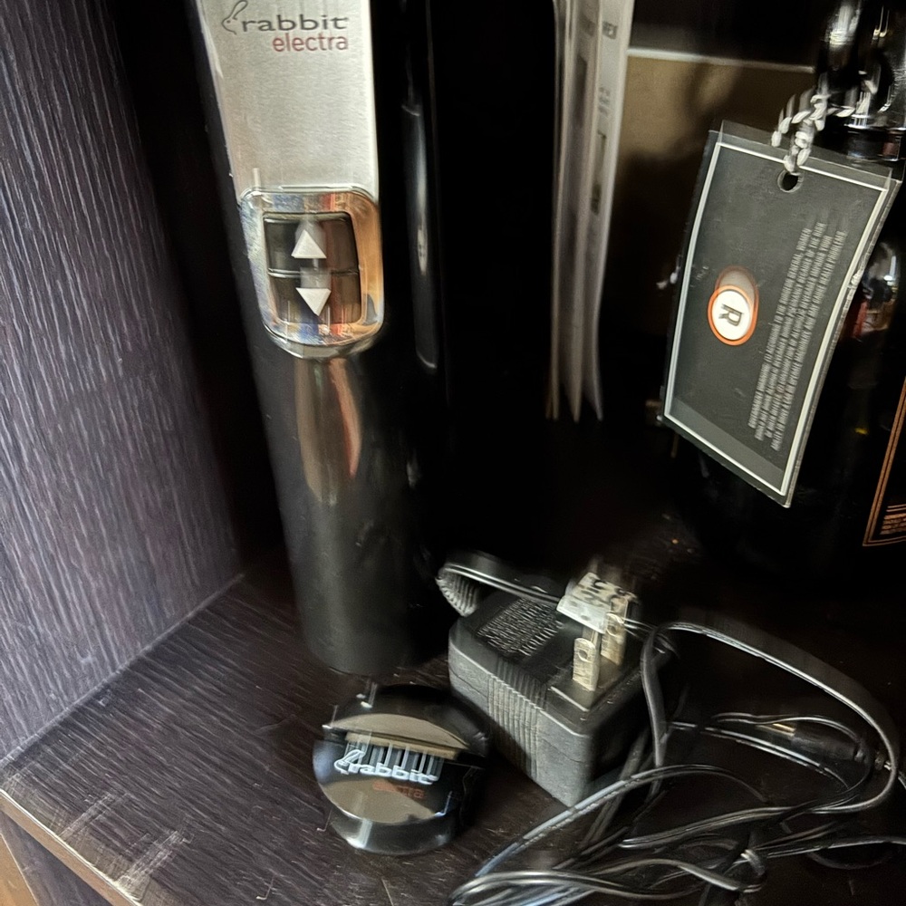 Rabbit Electra Electric Wine Opener